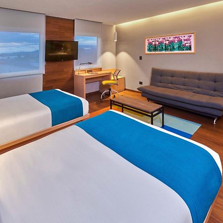 City Express Suites By Marriott Silao Aeropuerto Exterior foto
