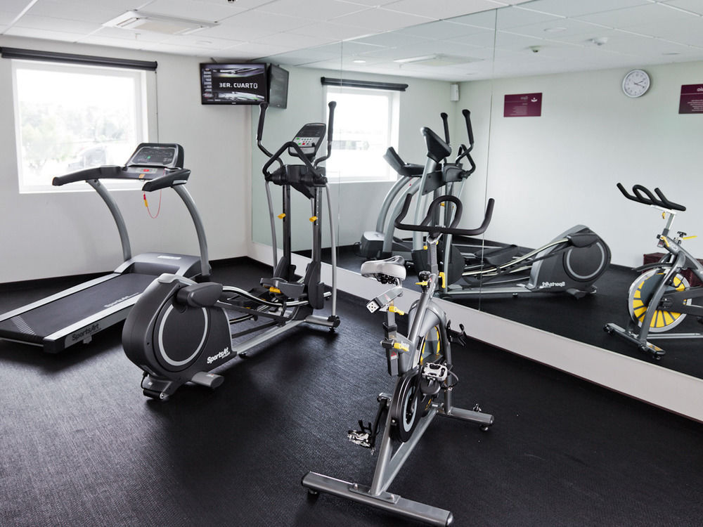 City Express Suites By Marriott Silao Aeropuerto Exterior foto